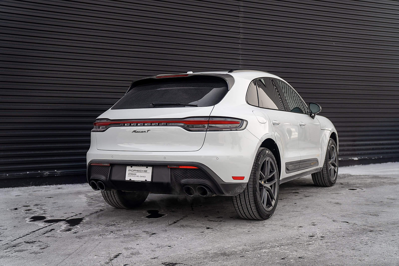 Certified 2026 Porsche Macan Turbo image 30