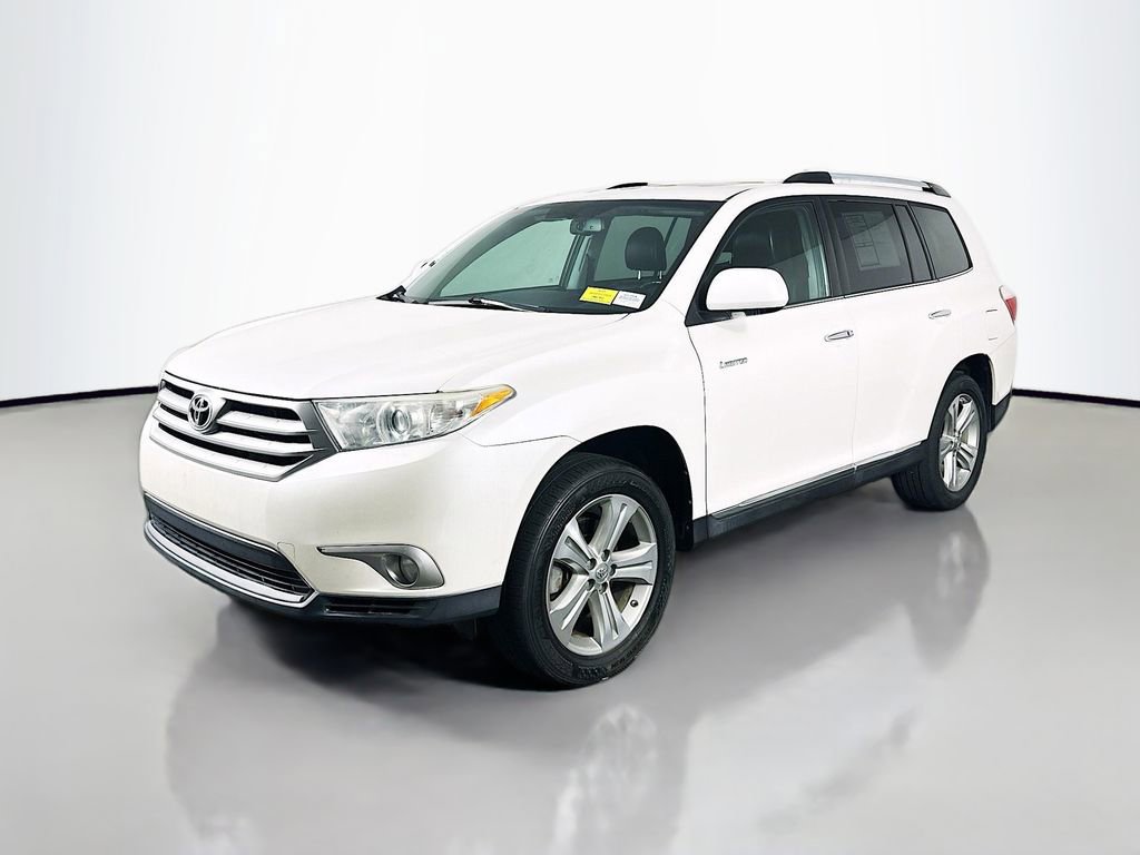 Used 2013 Toyota Highlander Limited image 3