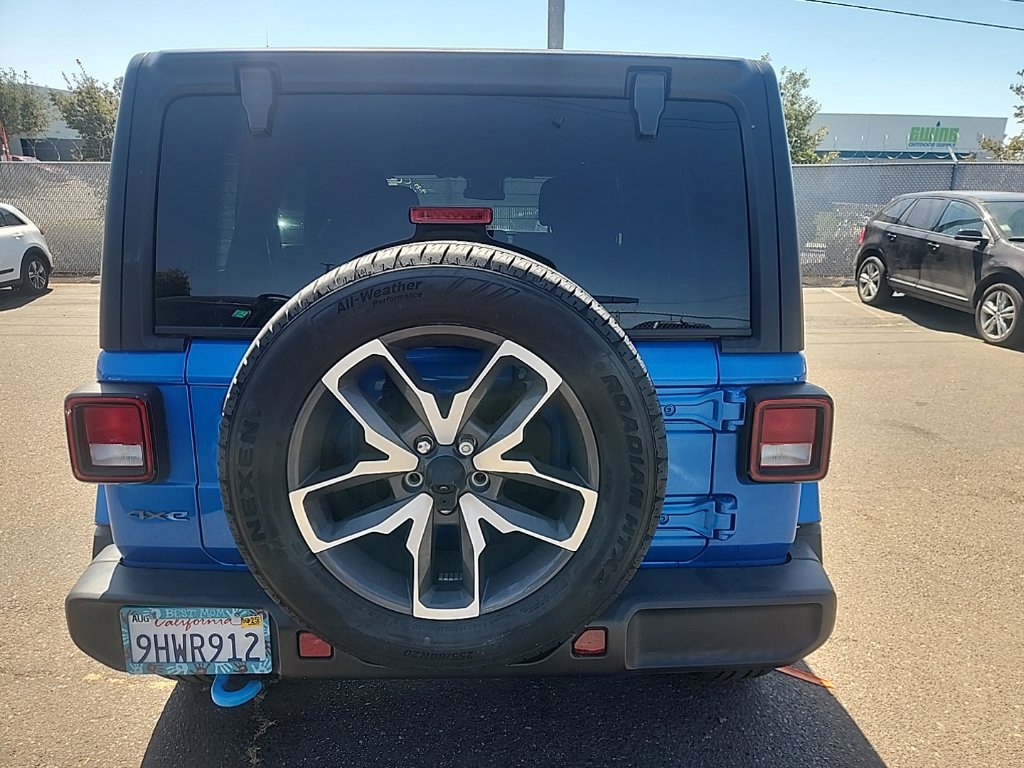 Used 2024 Jeep Wrangler Unlimited AWD/4WD image 12