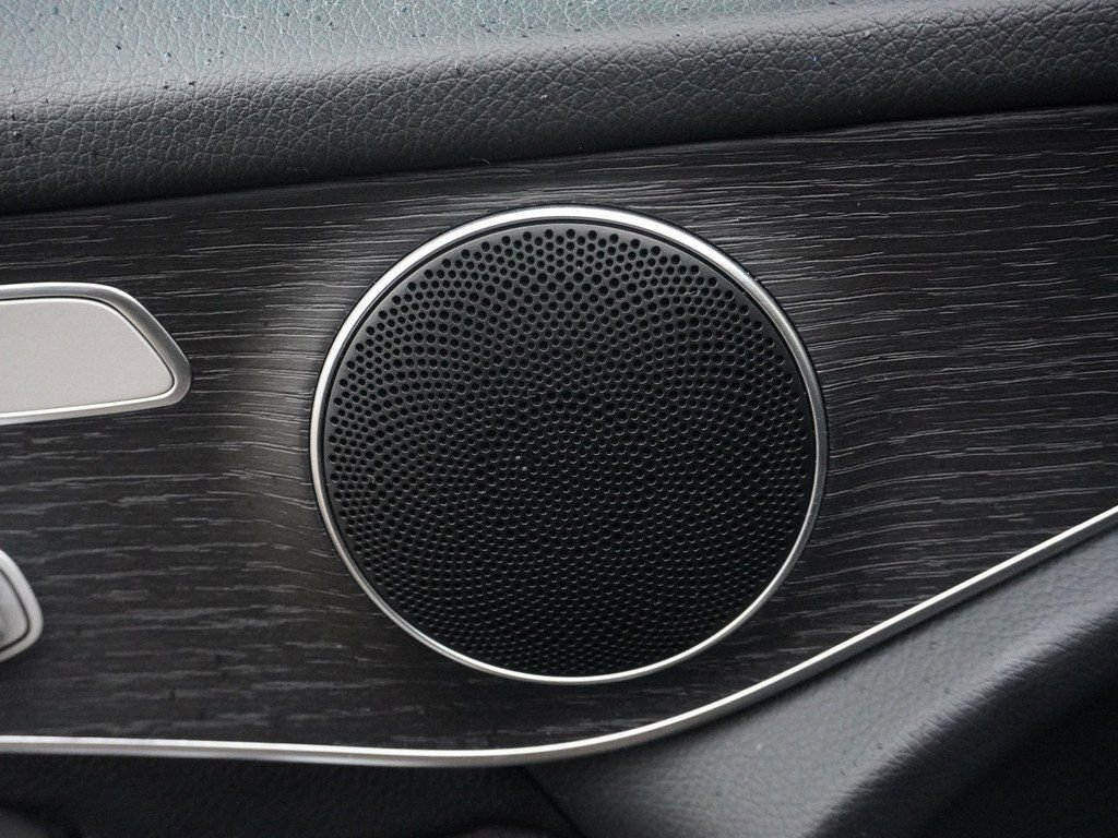 Used 2022 Mercedes-Benz GLC 300 4MATIC w/ Premium Package Lite image 34