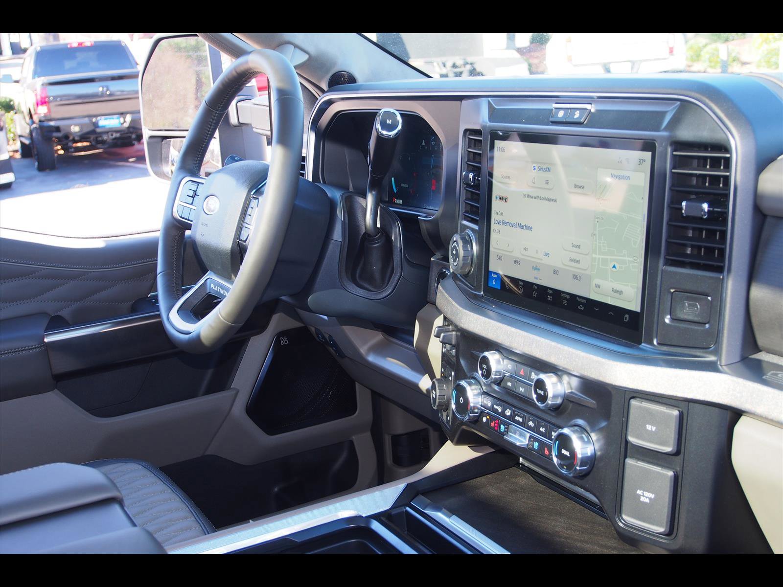 Used 2026 Ford F450 Platinum w/ Platinum Plus Package image 13