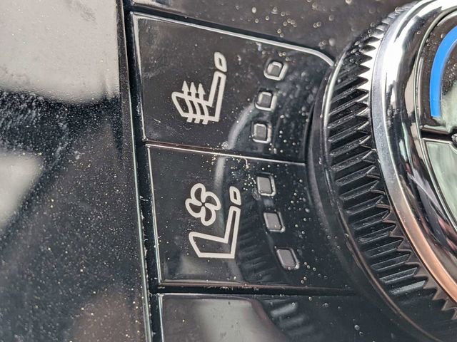 Used 2024 Nissan Pathfinder Platinum image 23