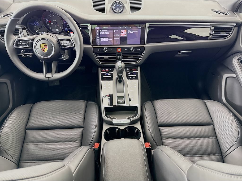 New 2026 Porsche Macan AWD/4WD image 29