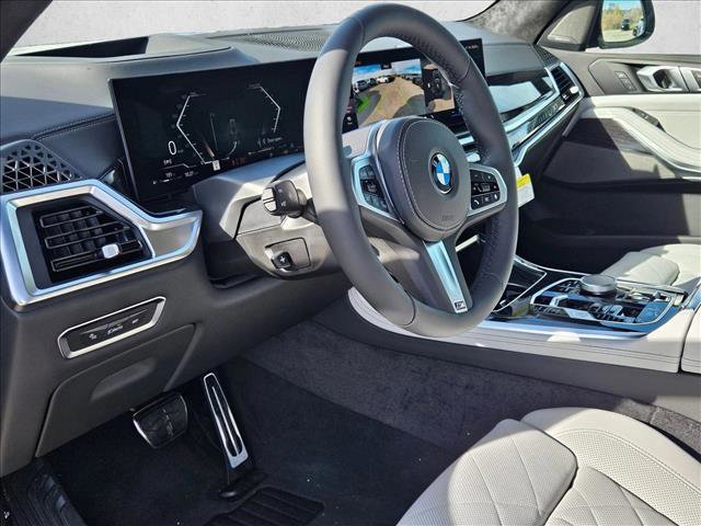 New 2026 BMW 330i Sedan w/ Convenience Package image 3