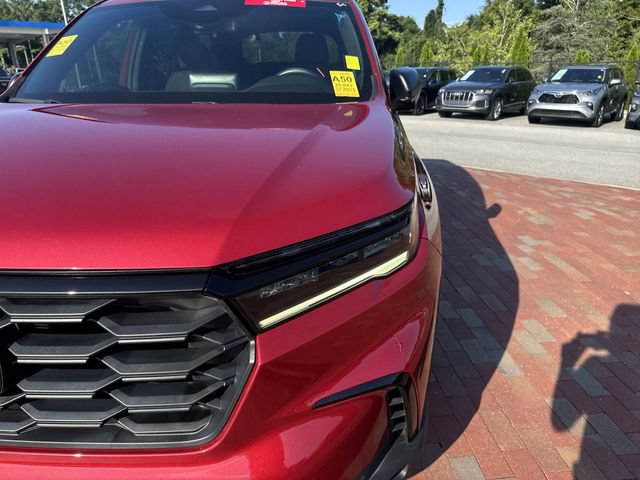 Used 2023 Honda Pilot Sport image 23