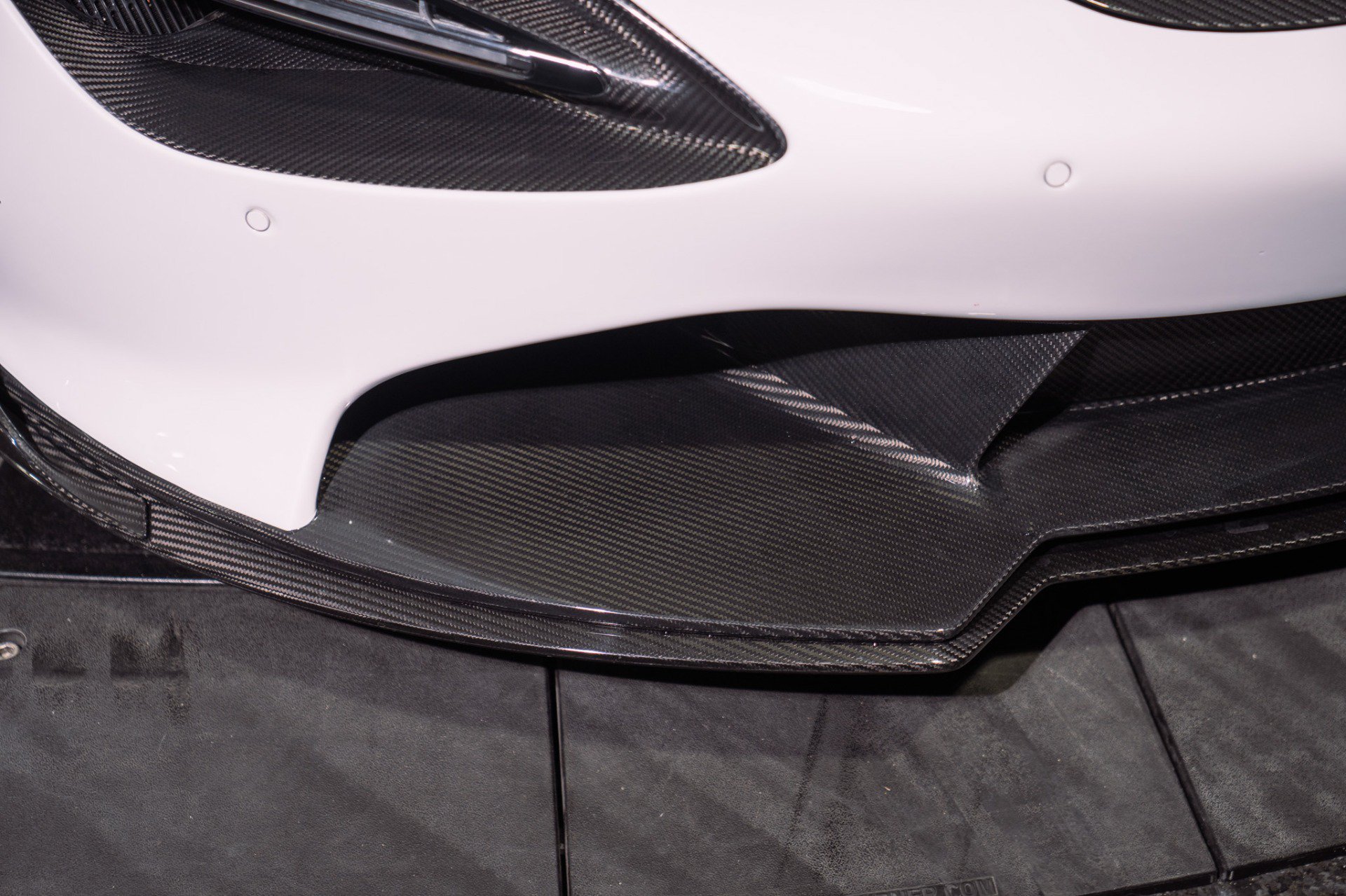 Used 2024 McLaren 750S Spider RWD image 15