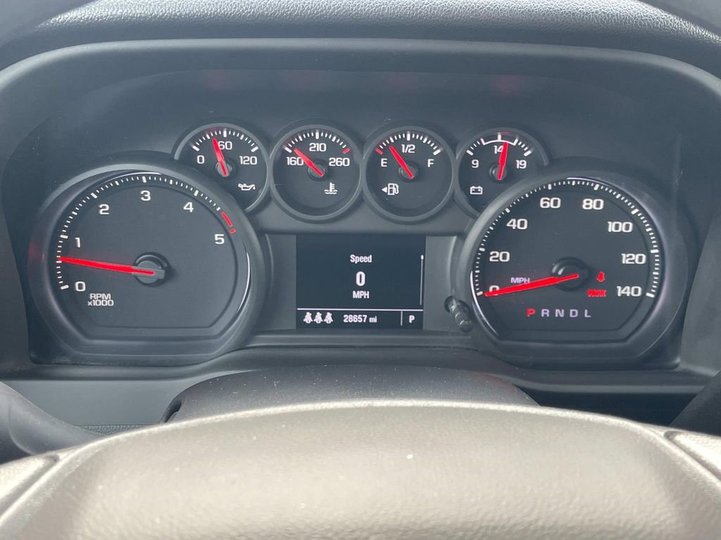 Used 2024 Chevrolet Silverado 2500 Custom w/ Custom Value Package image 30