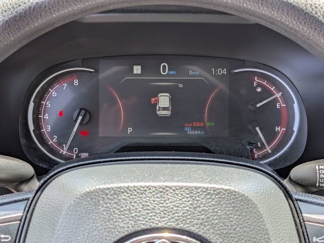 Used 2025 Toyota RAV4 XLE AWD/4WD image 24