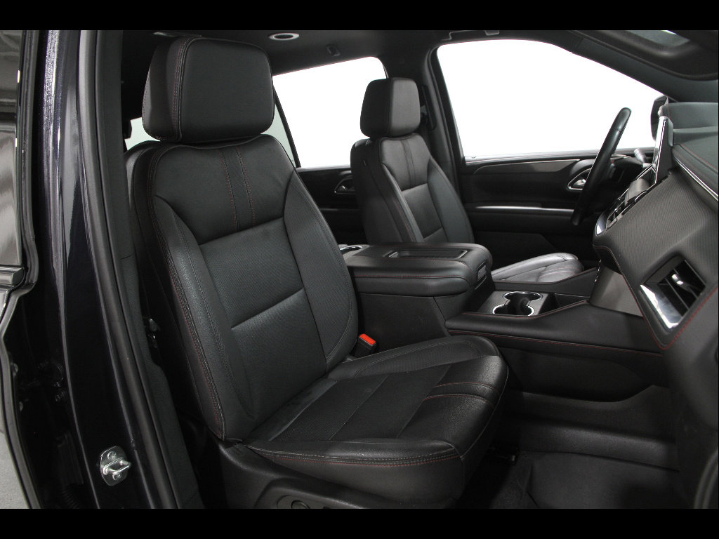 Used 2022 Chevrolet Tahoe RST w/ Luxury Package AWD/4WD image 20