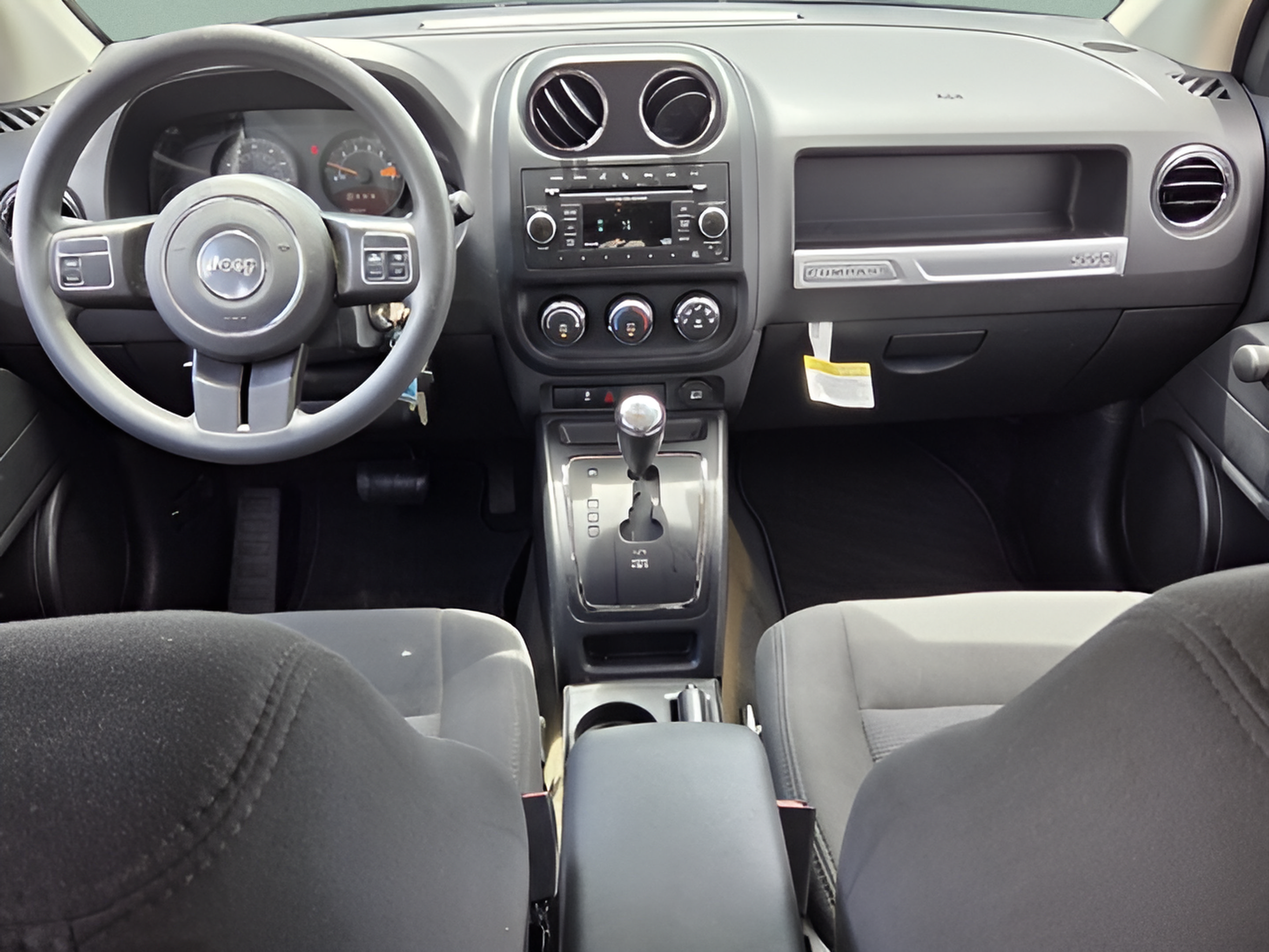 Used 2016 Jeep Compass Sport FWD image 12