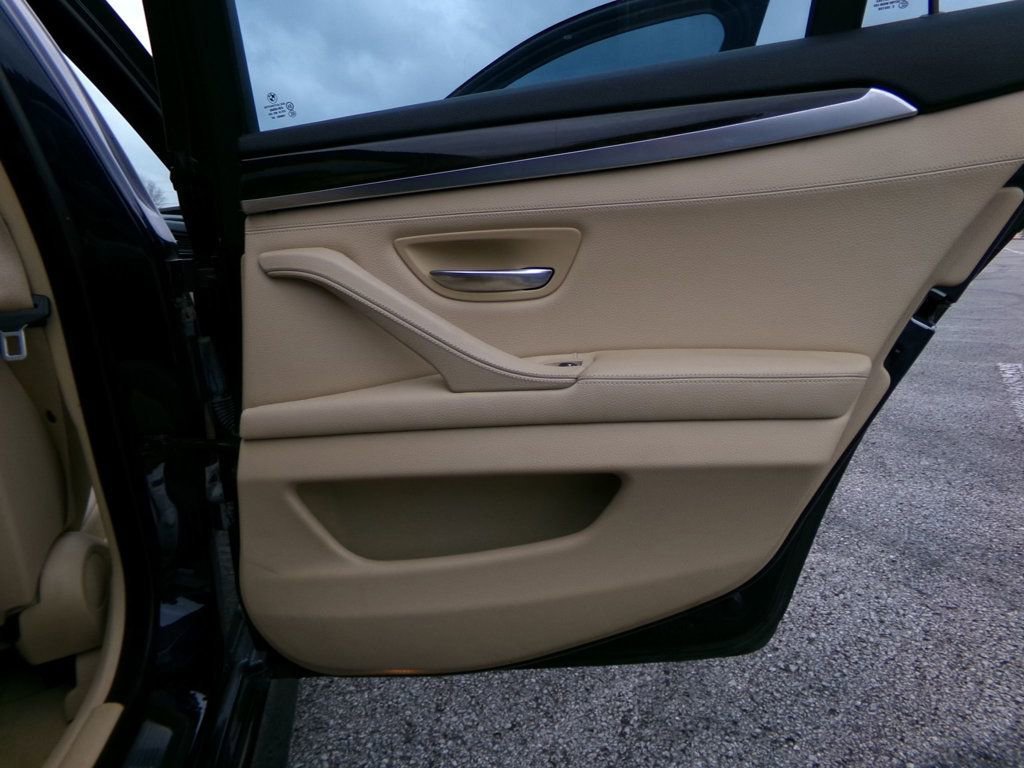 Used 2013 BMW 535i Sedan image 11