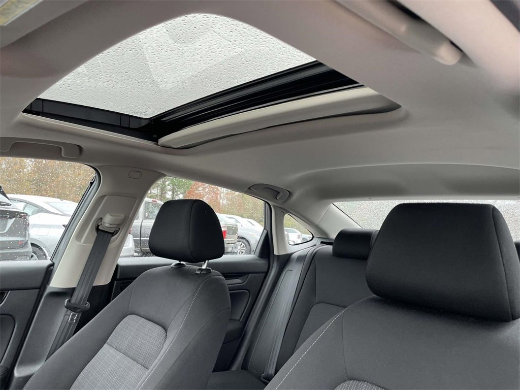 Used 2023 Honda Civic EX image 18