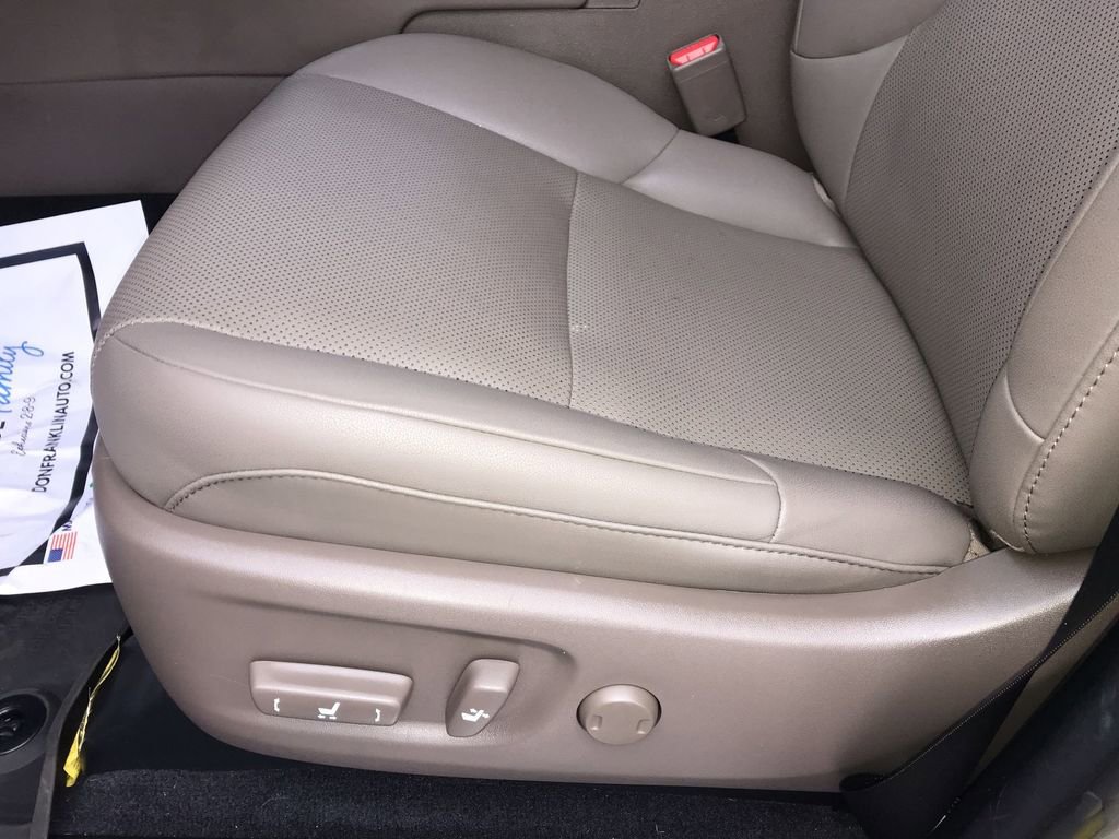 Used 2023 Lexus GX 460 Premium image 12