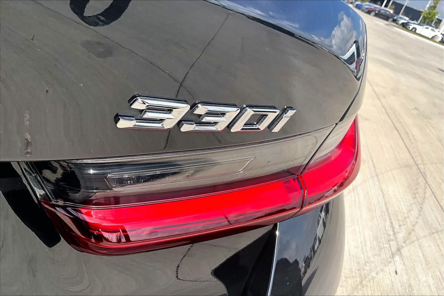 Used 2026 BMW 330i Sedan RWD image 9