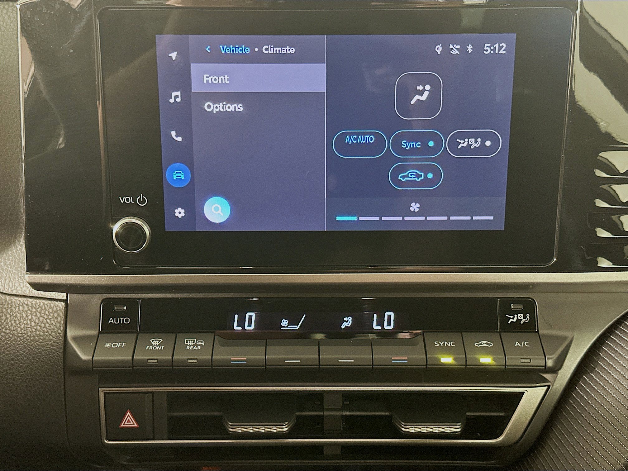 Used 2025 Toyota Camry SE image 24