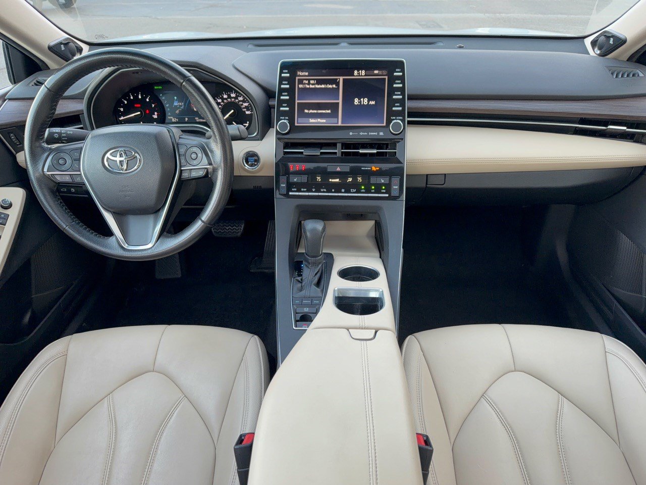Used 2019 Toyota Avalon XLE w/ Moonroof Package FWD image 17