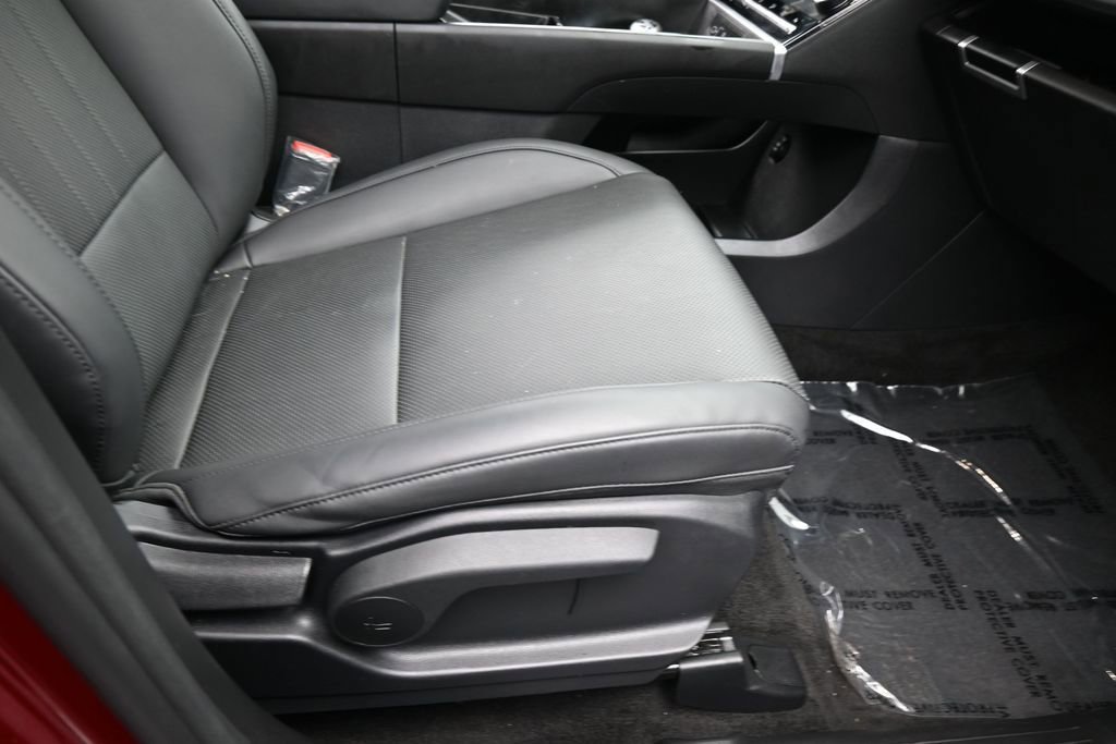 Used 2025 Hyundai Santa Fe SEL FWD image 44