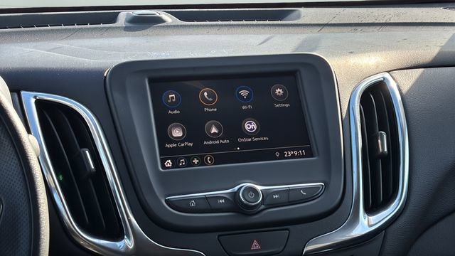 Used 2021 Chevrolet Equinox LT image 17