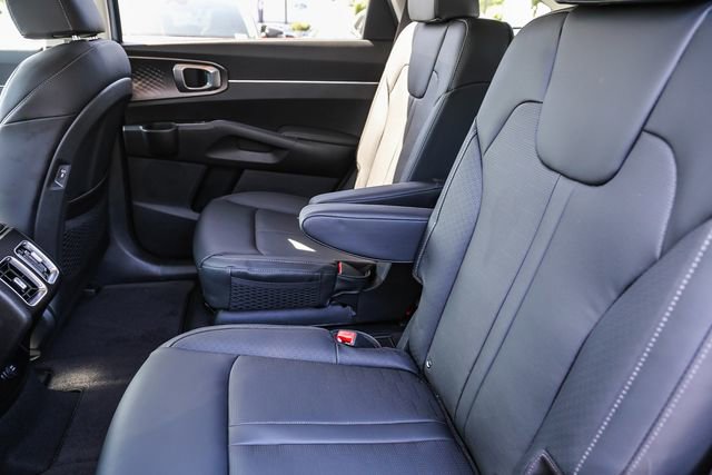 New 2025 Kia Sorento EX FWD image 31