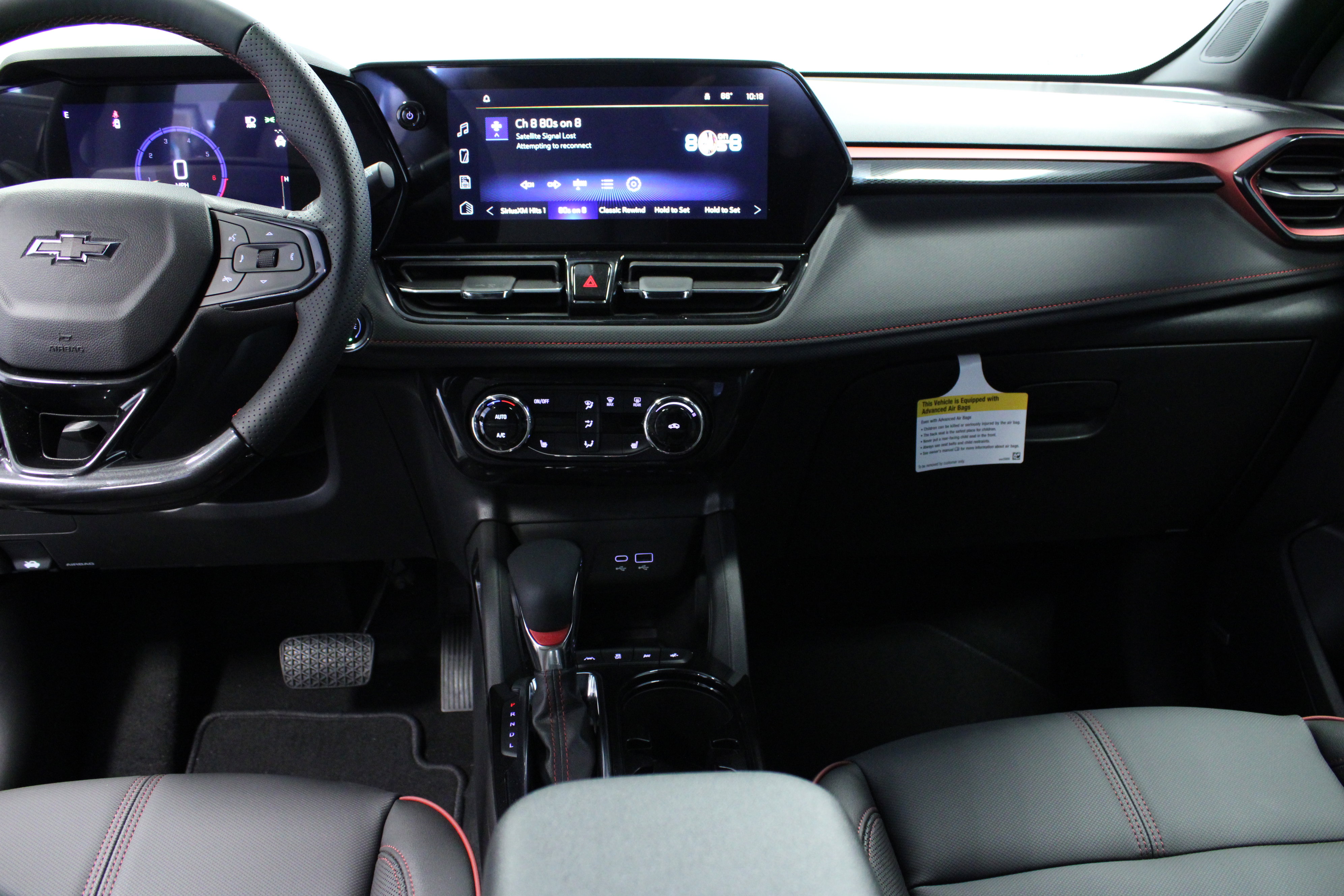 New 2025 Chevrolet TrailBlazer RS w/ Convenience Package image 18