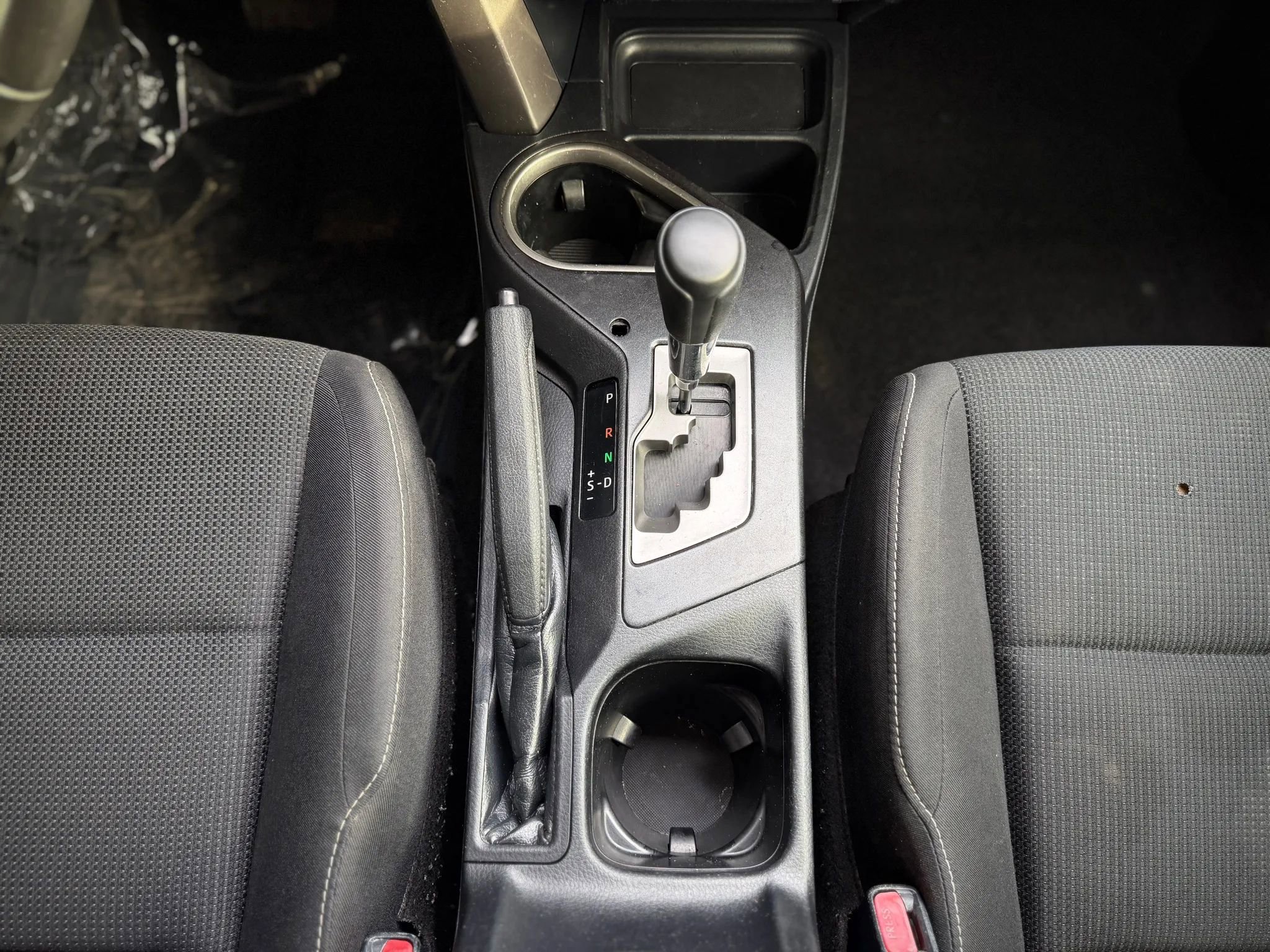 Used 2018 Toyota RAV4 XLE image 20