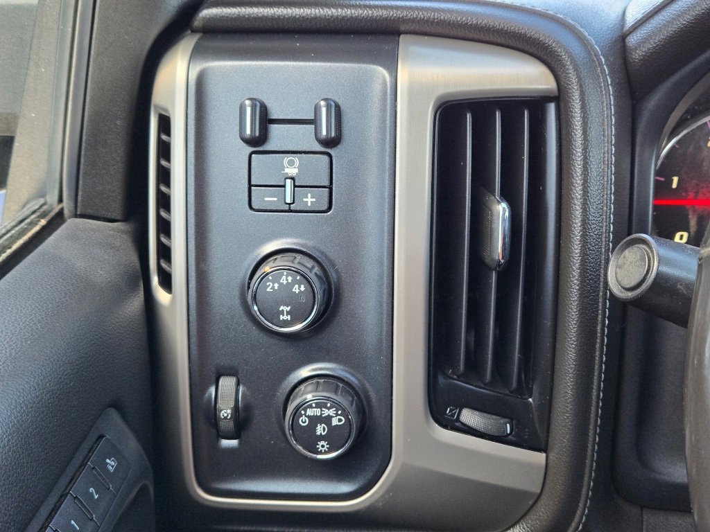 Used 2015 GMC Sierra 3500 Denali image 14