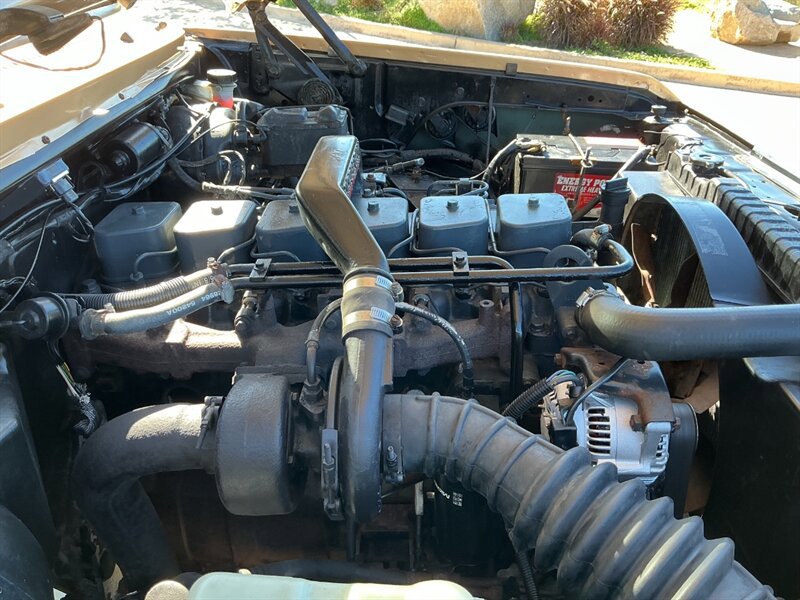Used 1991 Dodge D/W Truck 350 AWD/4WD image 36