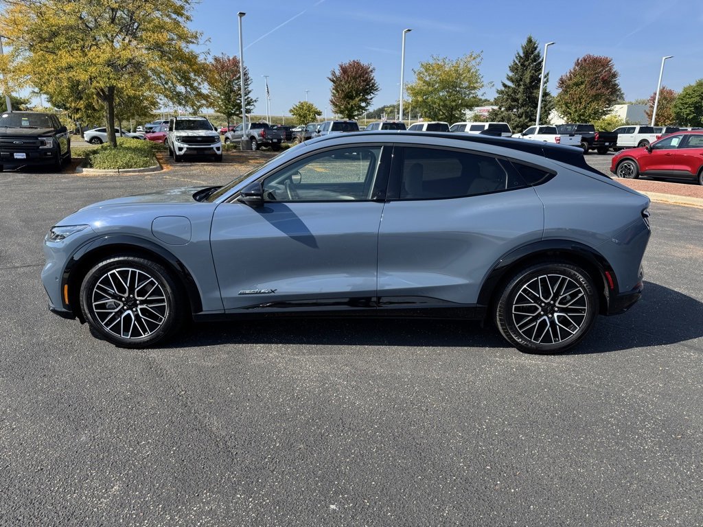 Certified 2024 Ford Mustang Mach-E Premium image 7