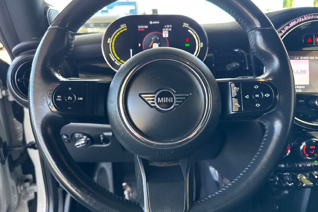 Used 2023 MINI Cooper SE FWD image 21