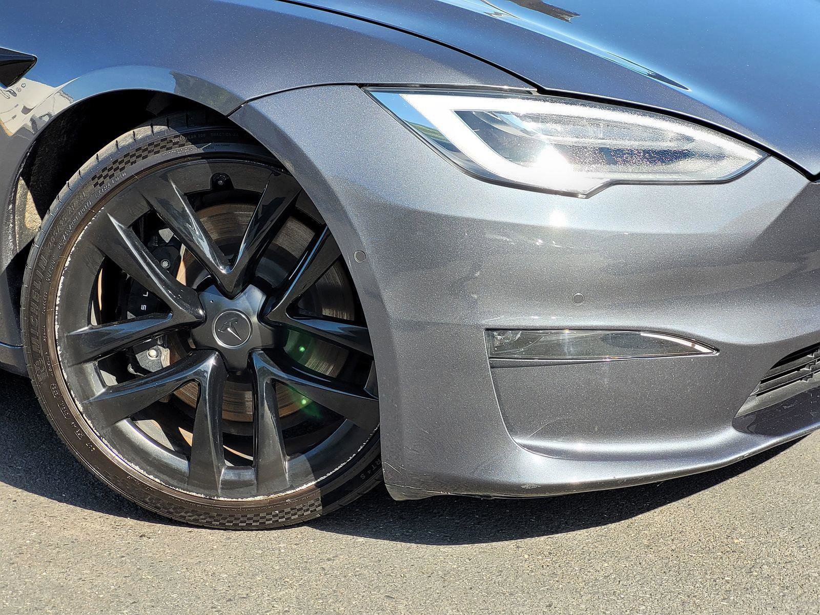 Used 2021 Tesla Model S Plaid image 5