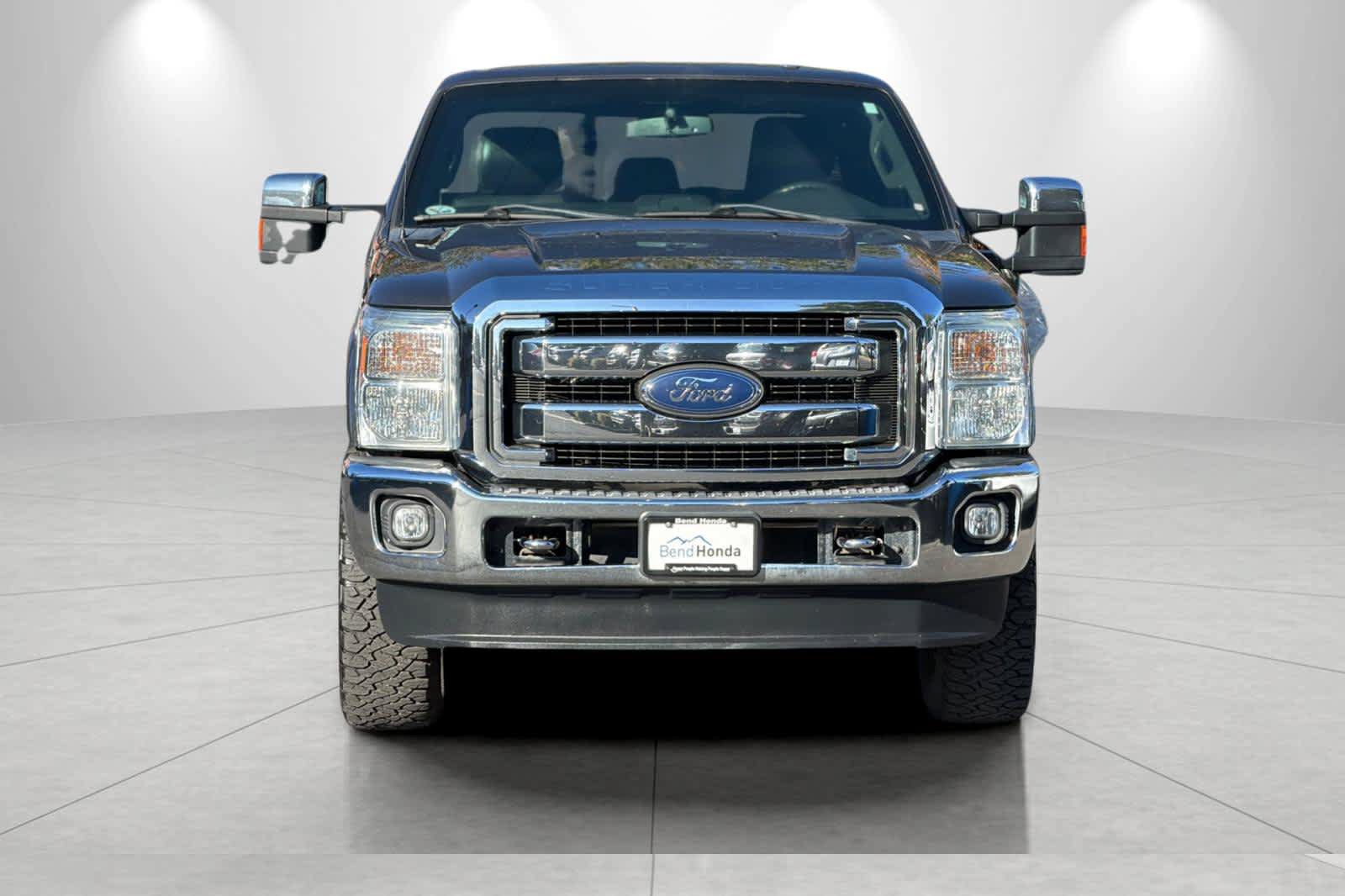 Used 2015 Ford F250 Lariat w/ Chrome Package AWD/4WD image 10