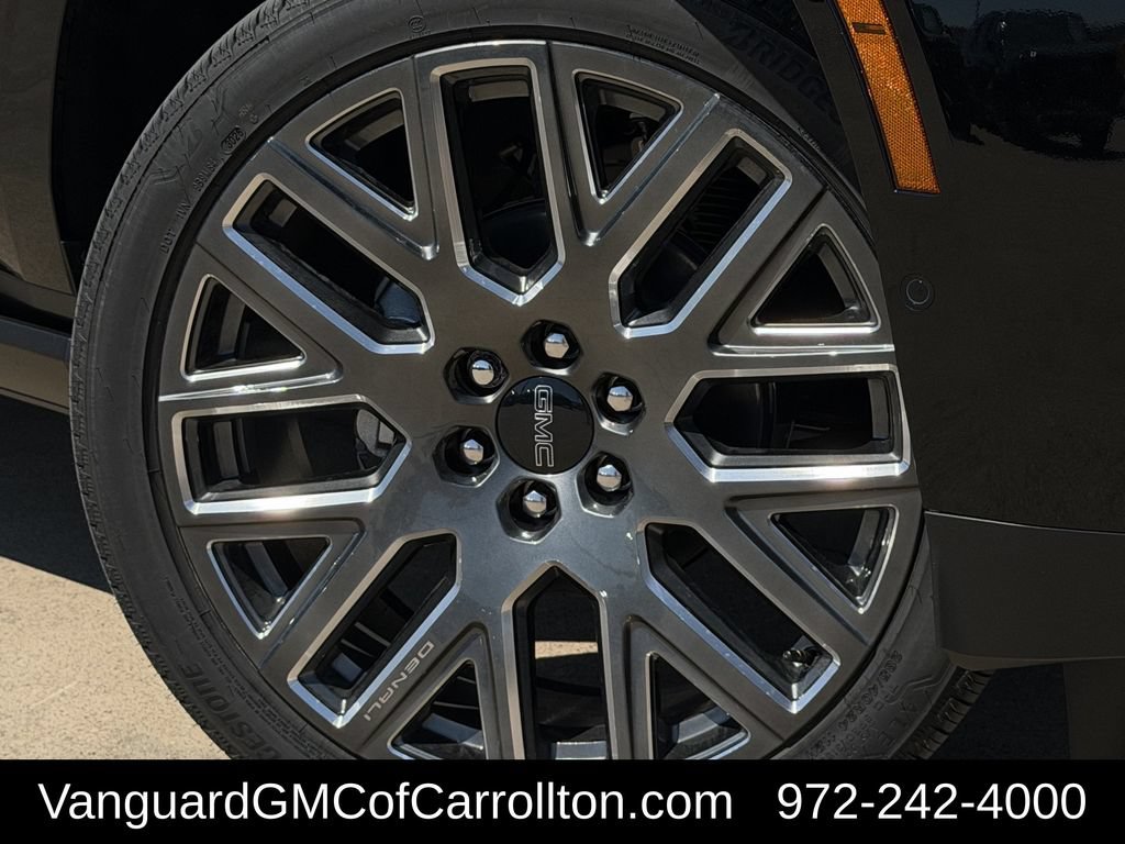 New 2026 GMC Yukon Denali Ultimate AWD/4WD image 9