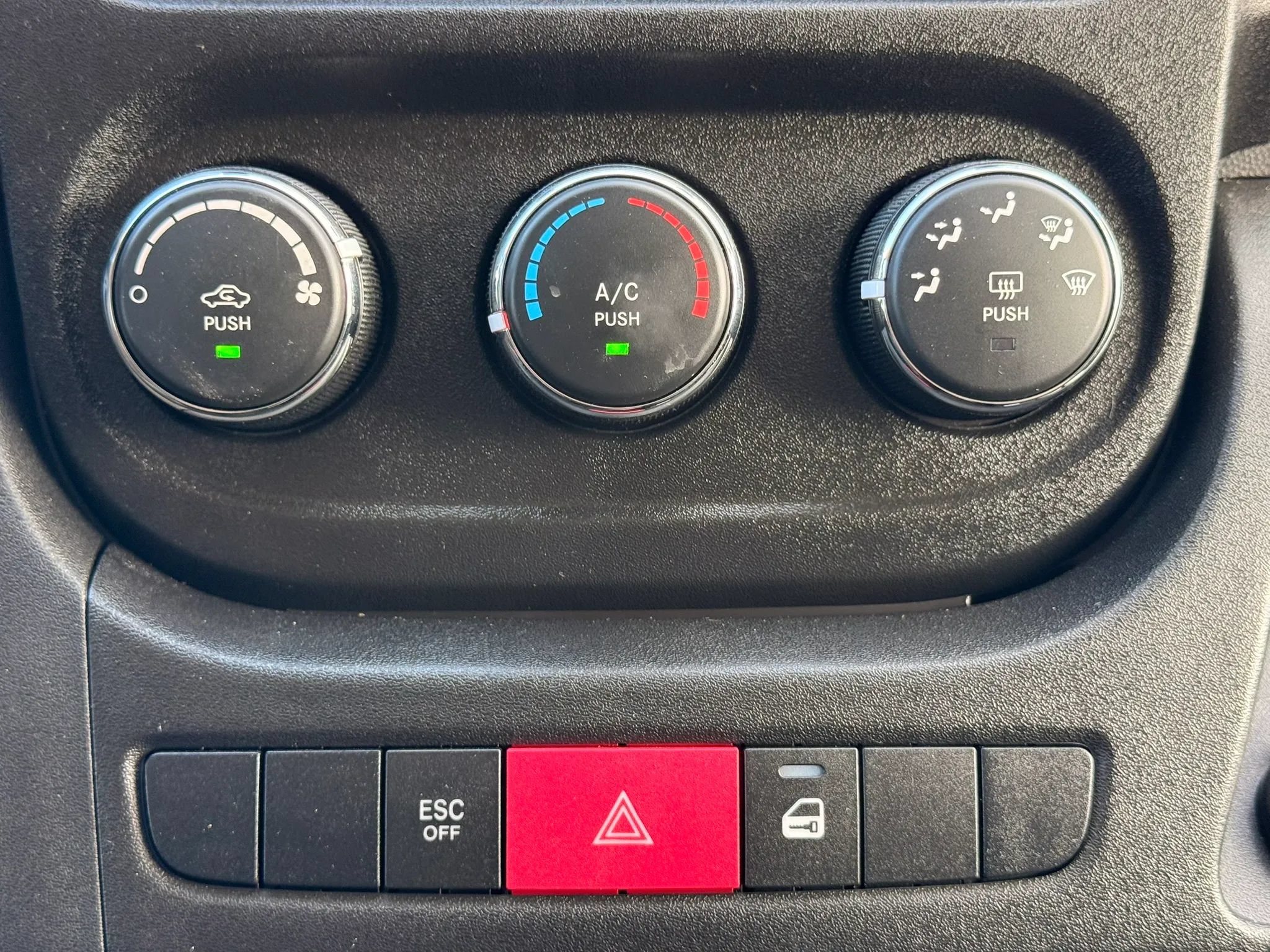 Used 2021 RAM ProMaster 2500 FWD image 36