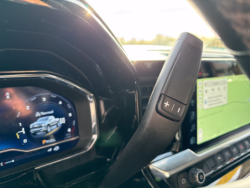 Certified 2023 Chevrolet Silverado 1500 LT AWD/4WD image 23
