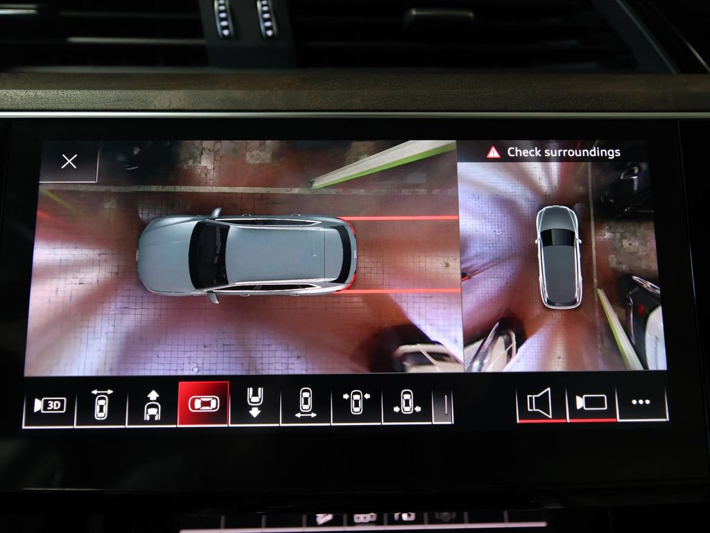 Used 2019 Audi e-tron Premium Plus AWD/4WD image 24