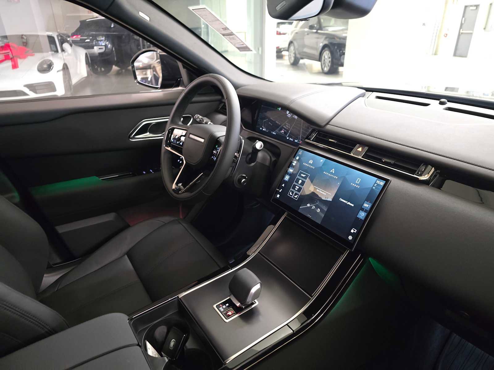 New 2026 Land Rover Range Rover Velar Dynamic SE image 11