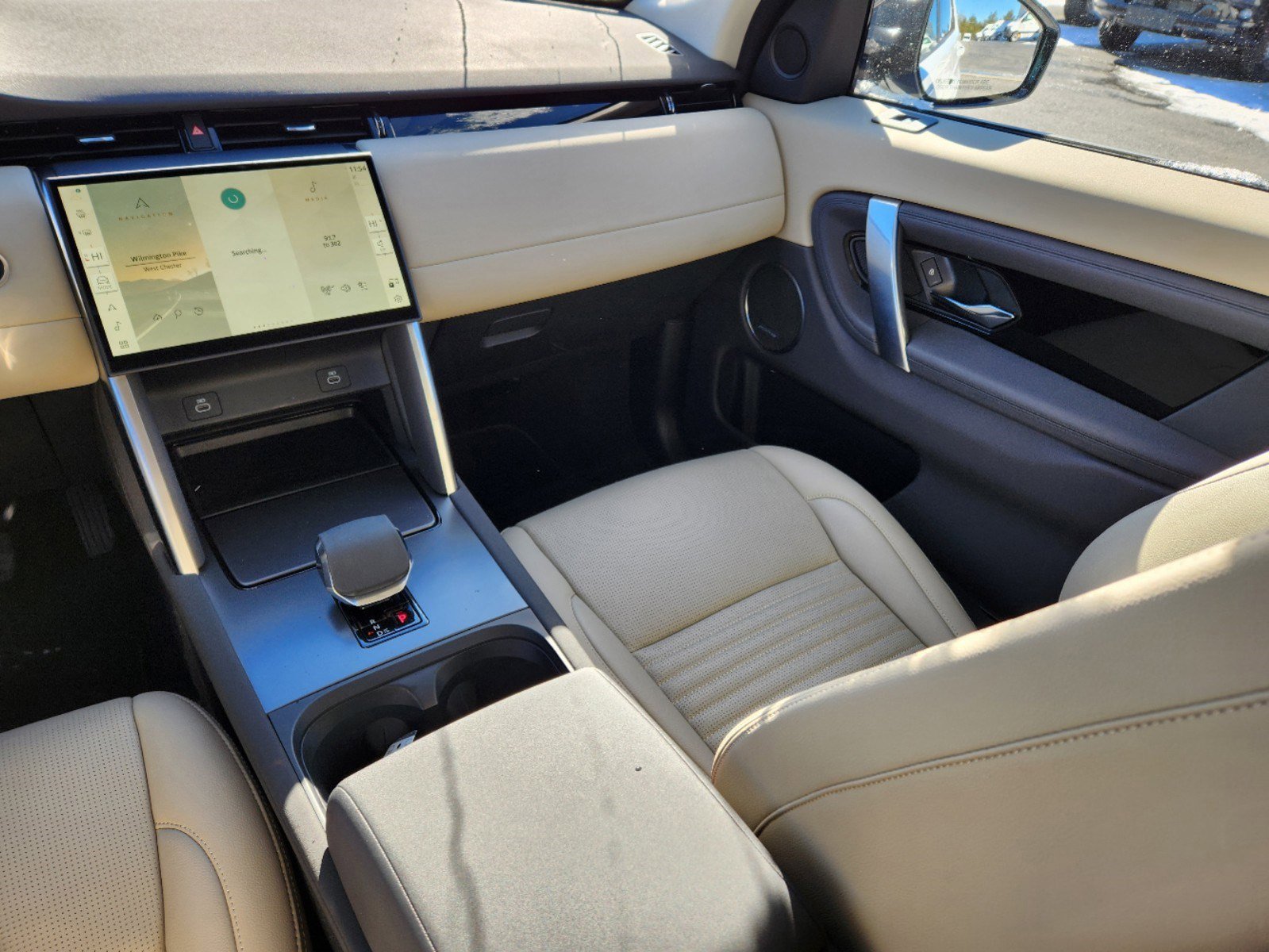 Certified 2024 Land Rover Discovery Sport S image 14