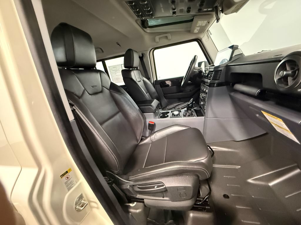 Used 2024 INEOS Grenadier Station Wagon AWD/4WD image 14