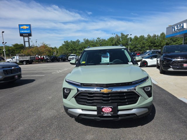 Used 2026 Chevrolet TrailBlazer LT AWD/4WD image 8