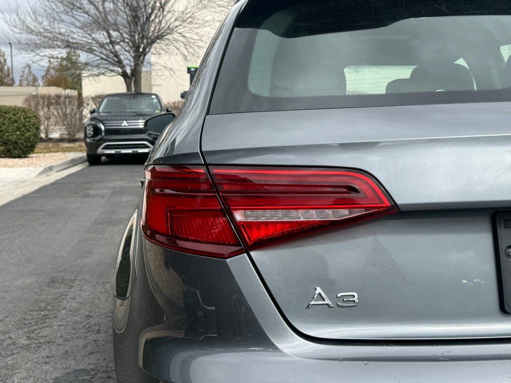 Used 2017 Audi A3 e-tron Premium w/ Sport Package image 35