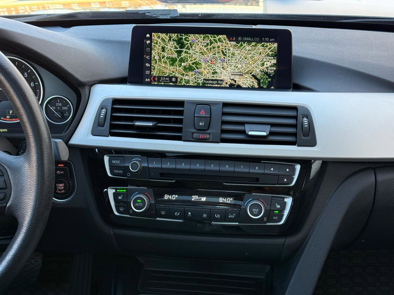 Used 2018 BMW 320i xDrive Sedan w/ Convenience Package image 20