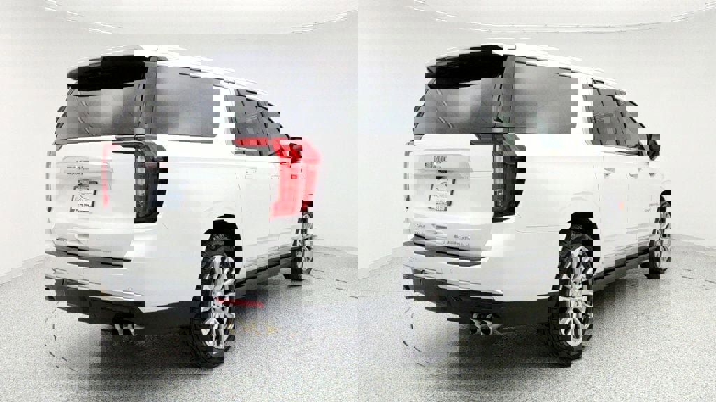 Used 2021 GMC Yukon XL Denali w/ Denali Ultimate Package image 5