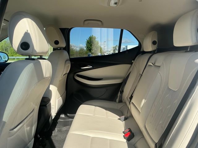 Used 2024 Buick Encore GX Avenir w/ Avenir Technology Package FWD image 34