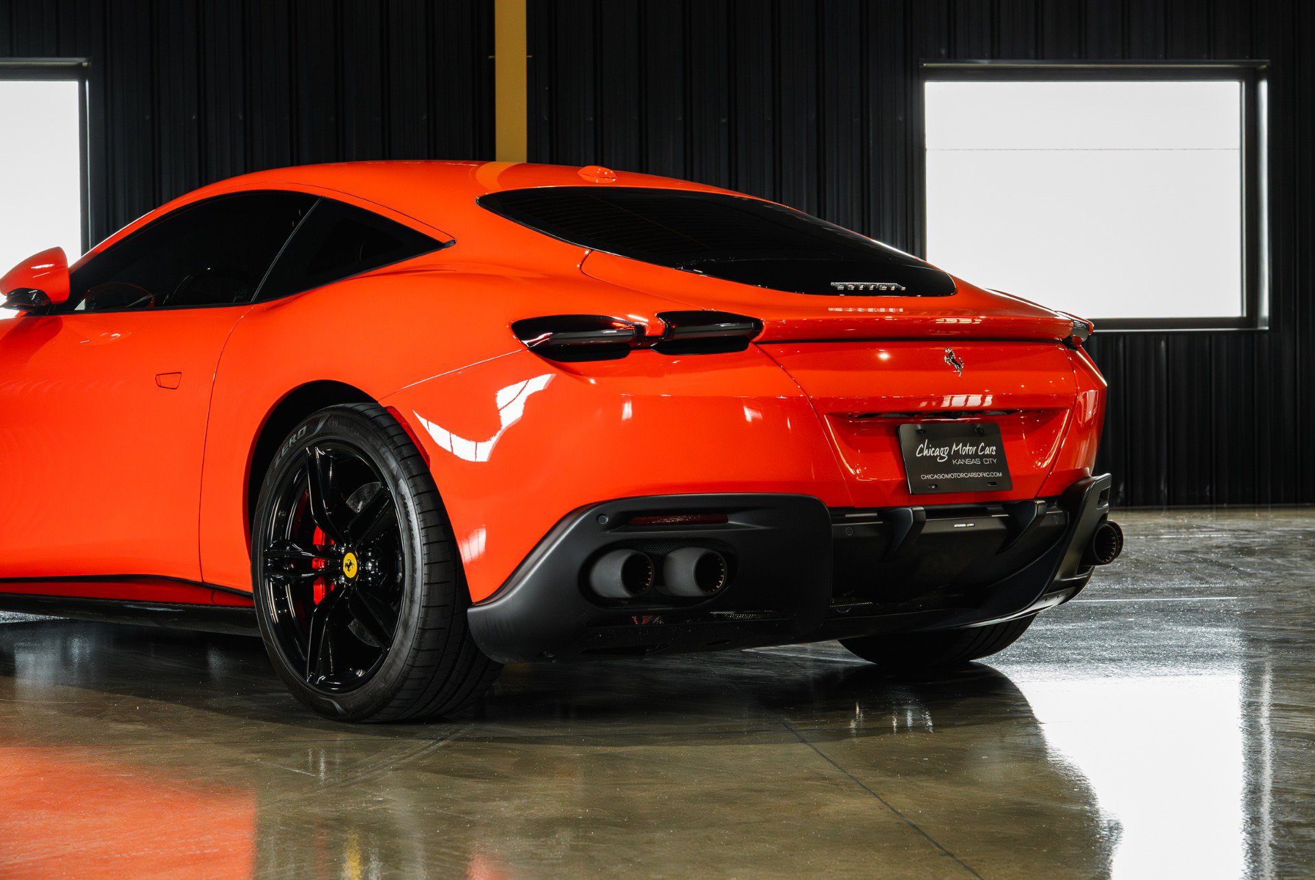 Used 2021 Ferrari Roma RWD image 24