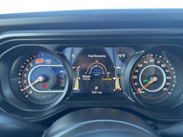 Used 2024 Jeep Wrangler Unlimited Rubicon AWD/4WD image 14