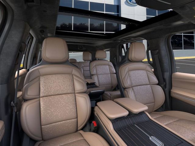 New 2025 Lincoln Navigator Black Label image 10