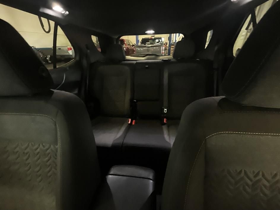 Used 2024 Chevrolet Equinox LT image 26