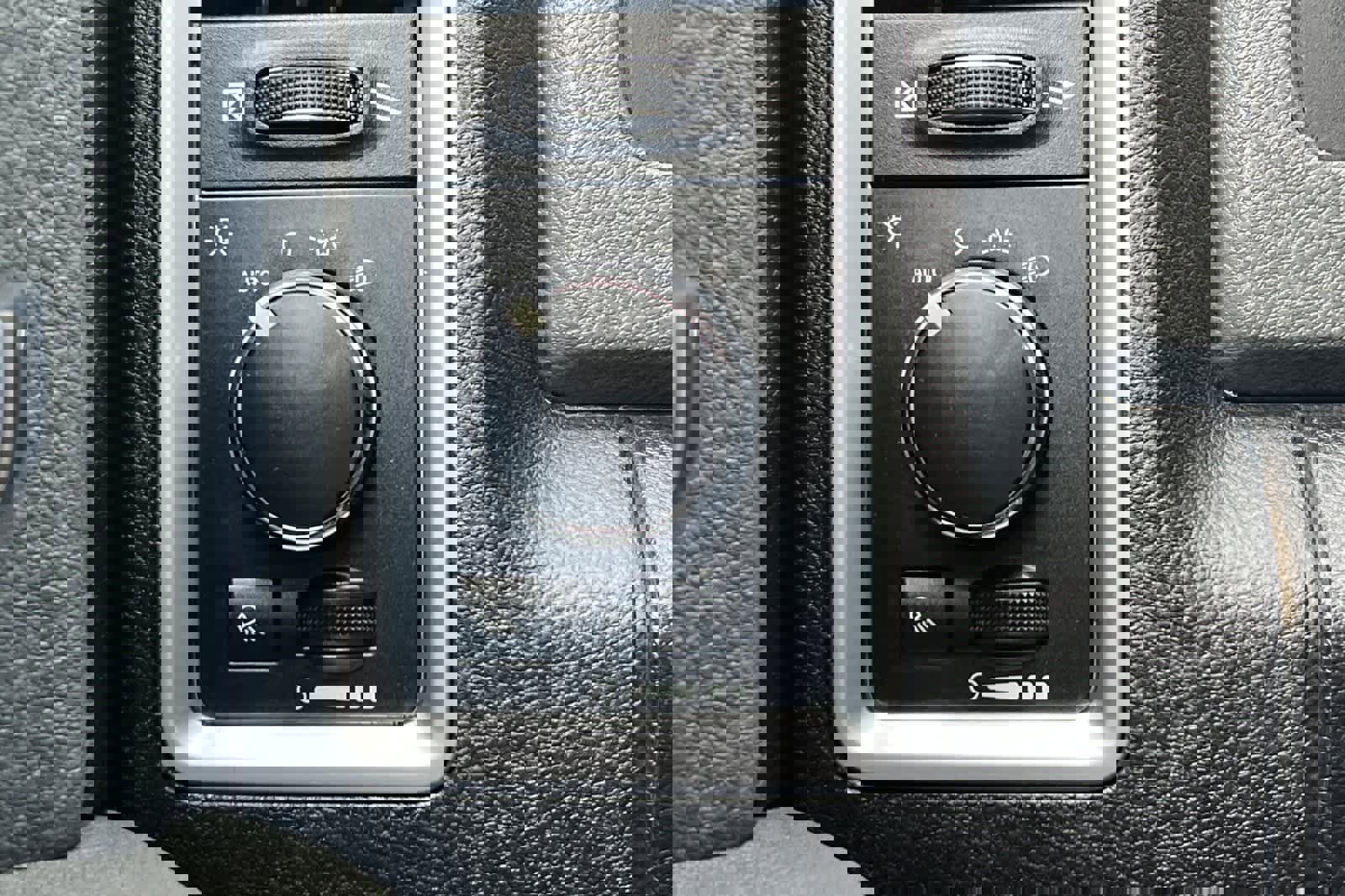 Used 2013 RAM 1500 Classic SLT w/ Remote Start & Security Group image 29