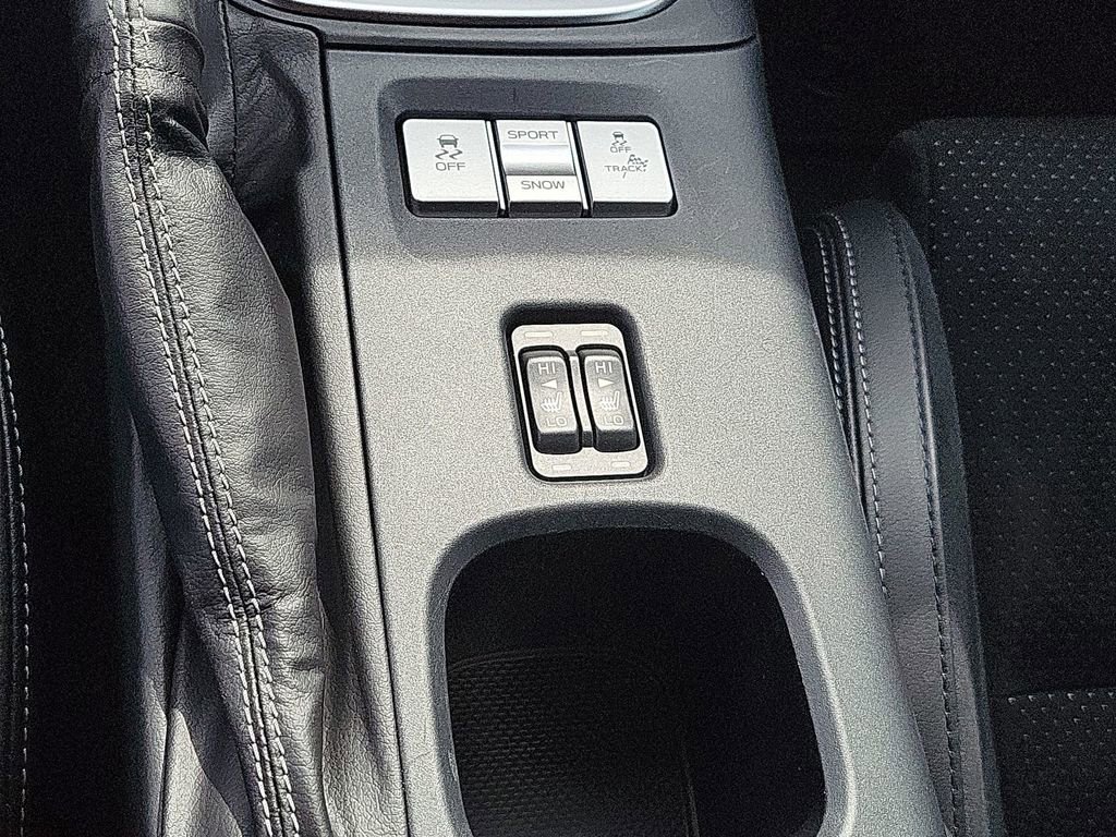 Used 2025 Toyota GR86 Premium image 32