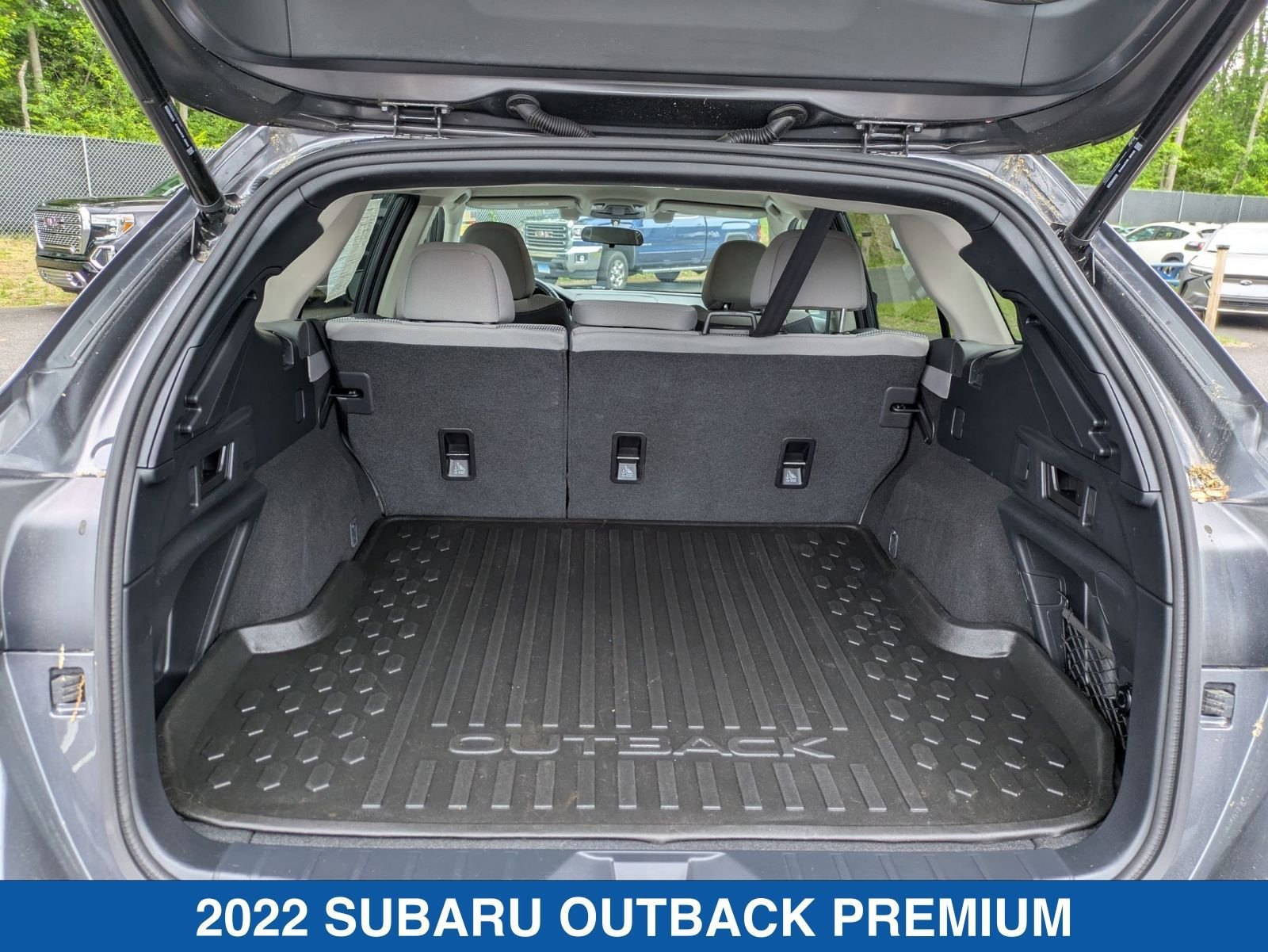 Certified 2022 Subaru Outback Premium image 32